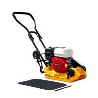 Виброплита SKIPER C60H-WM (Honda GX160, 5.5л.с., плита 53х37см., 11кН, 25м/мин, рез. ковр, колёса) Виброплита SKIPER C60H-WM (Honda GX160, 5.5л.с., плита 53х37см., 11кН, 25м/мин, рез. ковр, колёса)